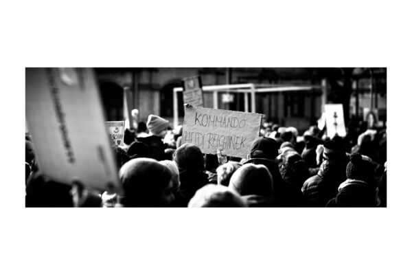 DEMO OFFENBURG, DEMONSTRATION, DEMOKRATIE, DEMOKRATIE BRAUCHT DICH